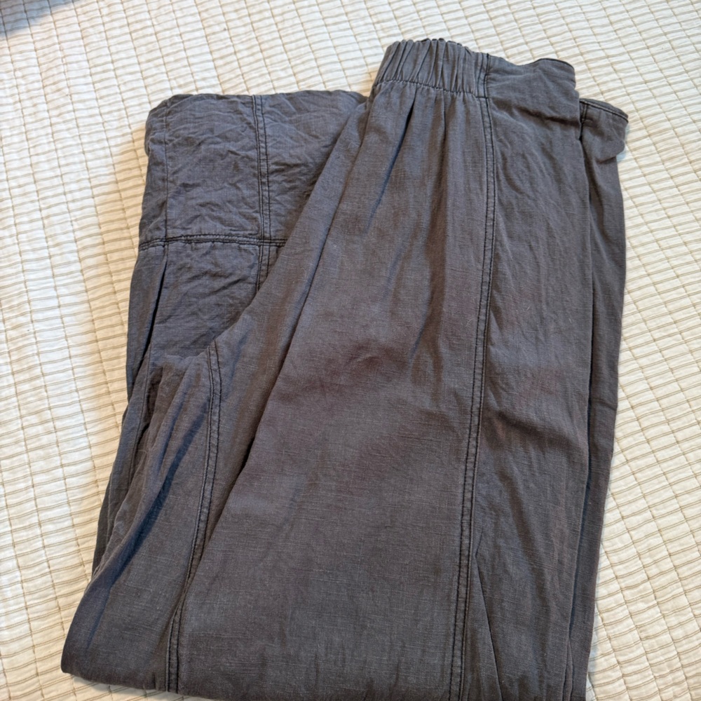 Free People light weight pants